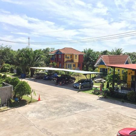 Greenfield Residence Prachinburi Extérieur photo